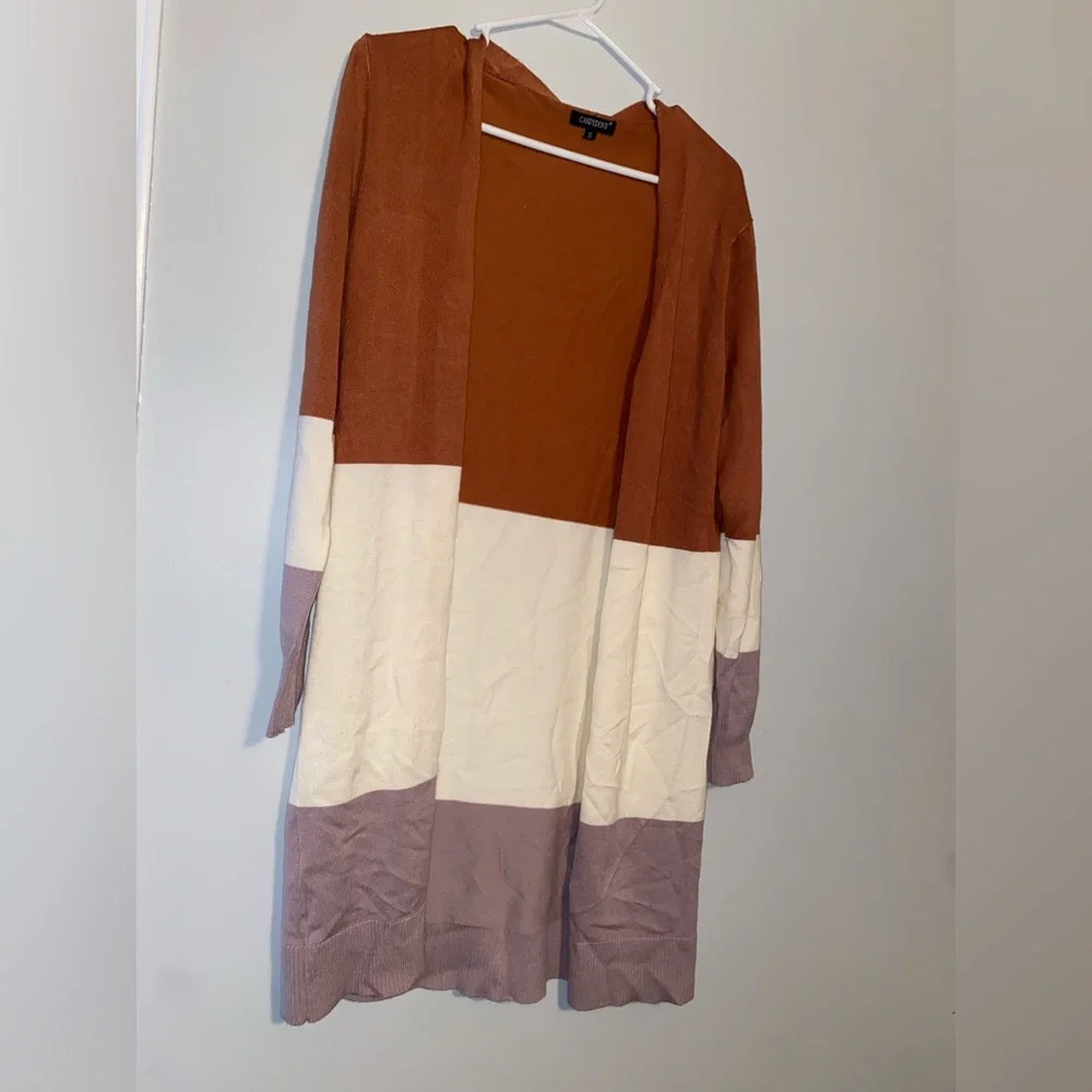 Cardigan - Picture 2 of 3